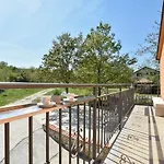 Villa With Swimming Pool, Wellness, Horses And Donkeys Vrlika